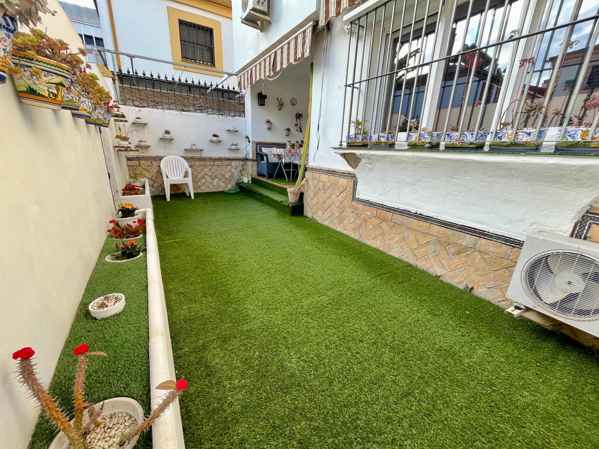 Like At Home Near Seville Montequinto Buitenkant foto